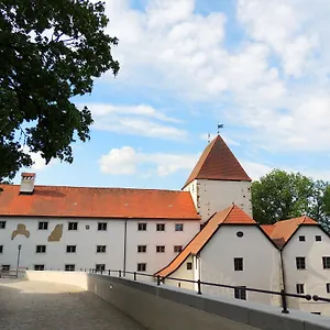 Gasthof Mälzerei Auf Schloss Neuburg Am Neuburg am Inn