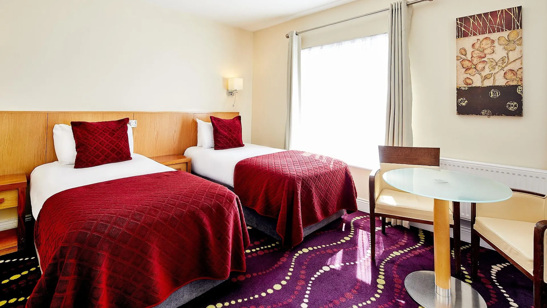 Arlington Hotel O'Connell Bridge Dublin