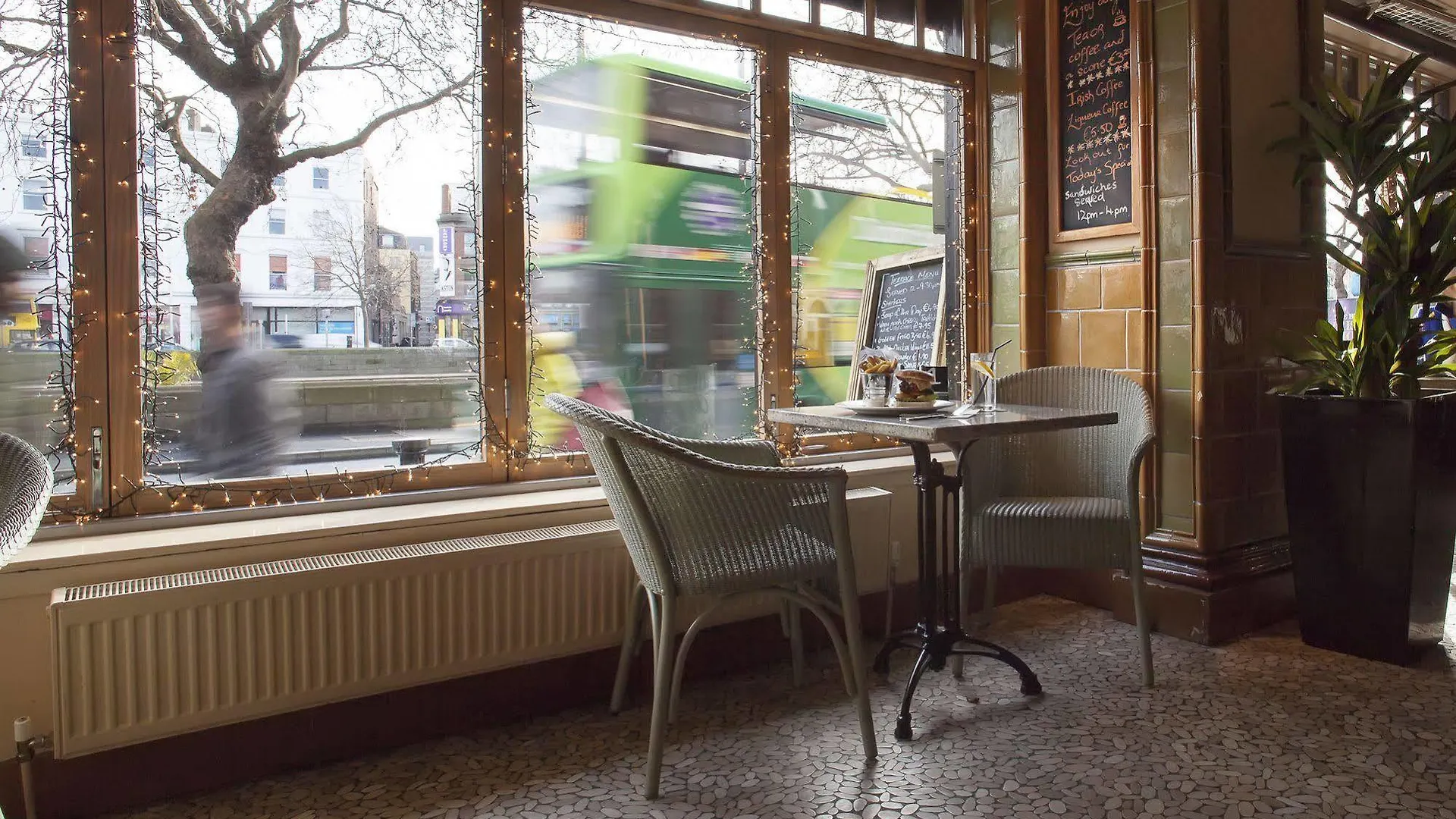 Arlington Hotel O'Connell Bridge Dublin 3*,